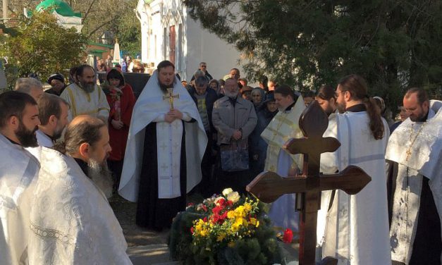 В Таганроге сонмом духовенства благочиния совершена соборная панихида по протоиерею Георгию Тарановскому