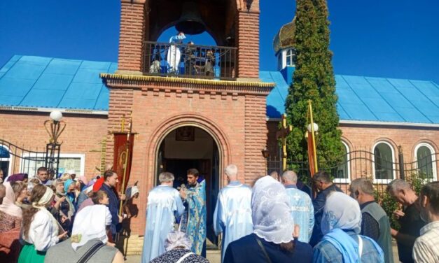 Храм Рождества Пресвятой Богородицы города Таганрога отметил престольный праздник