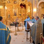 Священнослужители Таганрогского благочиния совершили молебен перед иконой Божией Матери «Донская» в Ростовском кафедральном соборе Рождества Пресвятой Богородицы
